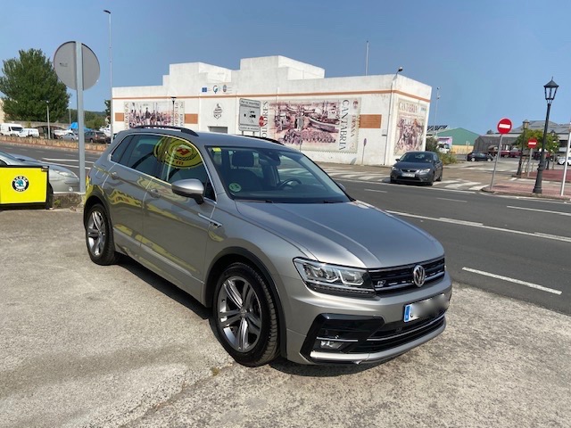 VOLKSWAGEN TIGUAN ADVANCE 2.0TDI R LINE