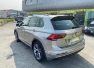 VOLKSWAGEN TIGUAN ADVANCE 2.0TDI R LINE