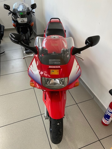 HONDA CBR 600F