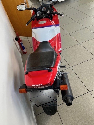 HONDA CBR 600F