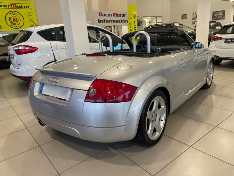 AUDI TT ROADSTER 1.8T