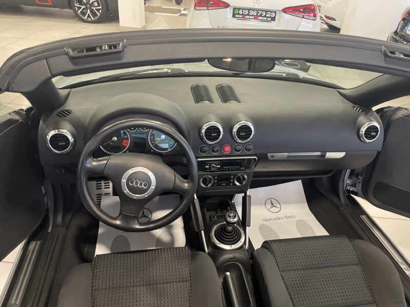 AUDI TT ROADSTER 1.8T