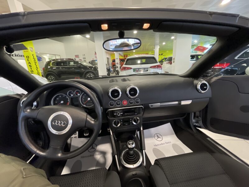 AUDI TT ROADSTER 1.8T