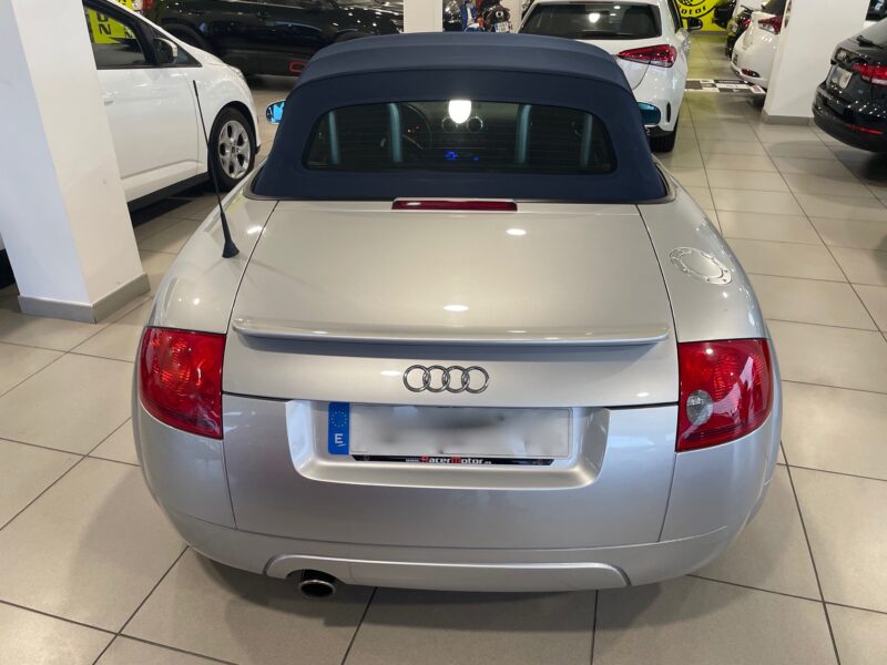 AUDI TT ROADSTER 1.8T