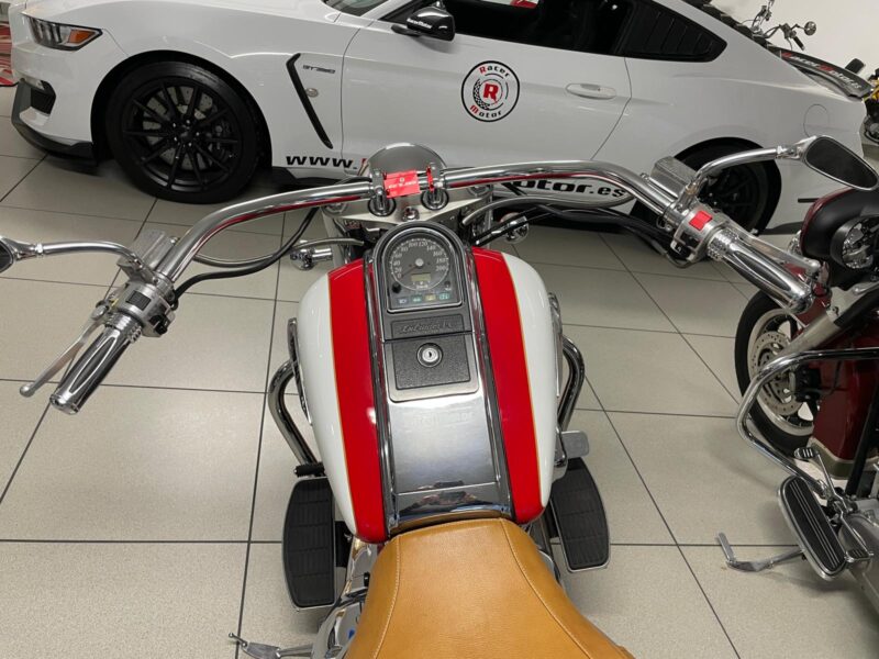 SUZUKI INTRUDER 1500 LC