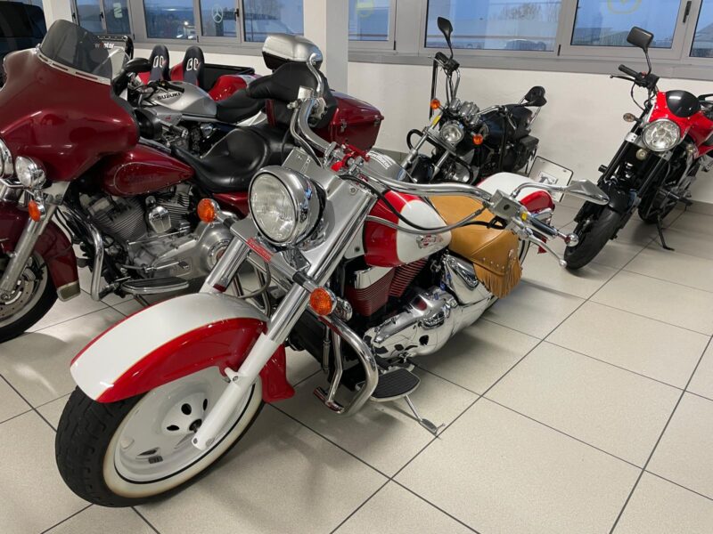 SUZUKI INTRUDER 1500 LC