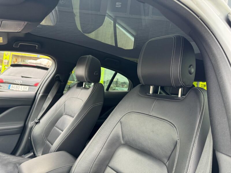 JAGUAR I-PACE EV400 SE AUTO 4WD