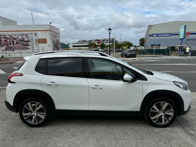 PEUGEOT 2008 ALLURE