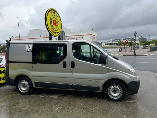 RENAULT TRAFIC 2.0DCI