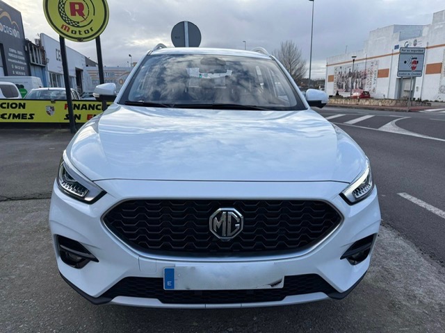 MG ZS LUXURY