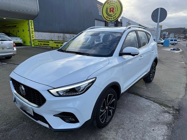 MG ZS LUXURY