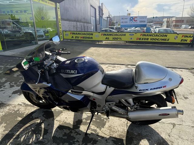 SUZUKI GSX HAYABUSA 1300R