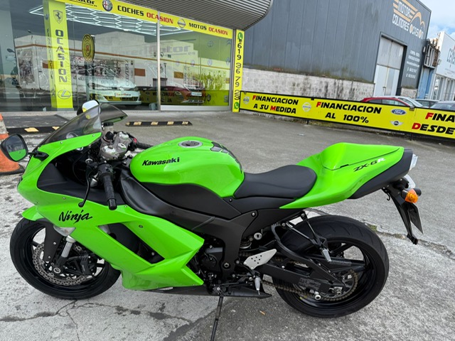 KAWASAKI NINJA ZX 6R