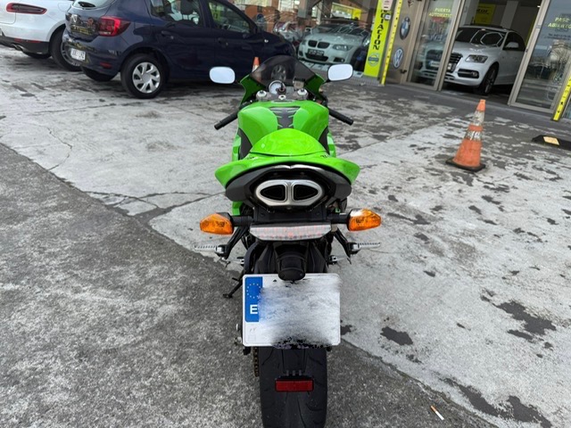 KAWASAKI NINJA ZX 6R