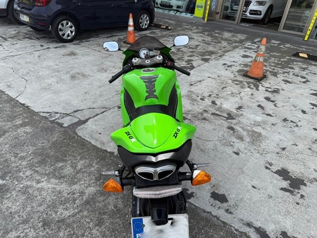KAWASAKI NINJA ZX 6R