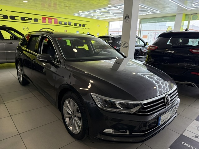 VOLKSWAGEN PASSAT 2.0TDI ADVANCE BLUEMOTION VARIANT 