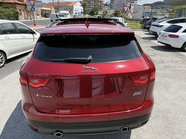JAGUAR F-PACE PRESTIGE