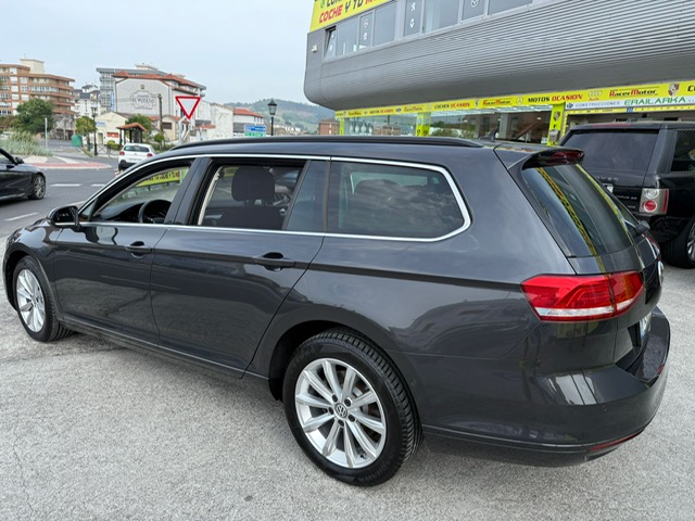 VOLKSWAGEN PASSAT 2.0TDI ADVANCE BLUEMOTION VARIANT 