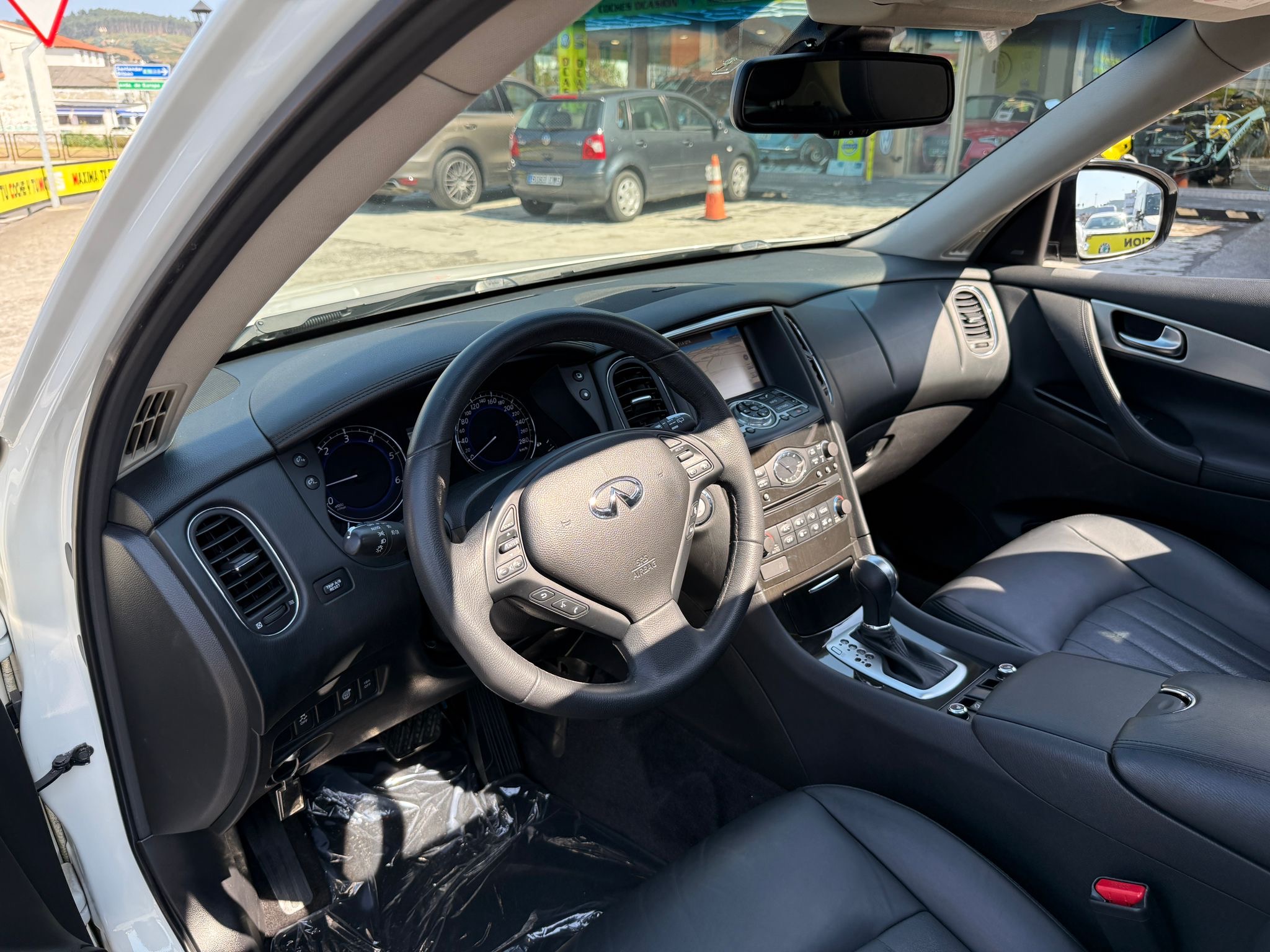 INFINITI QX50