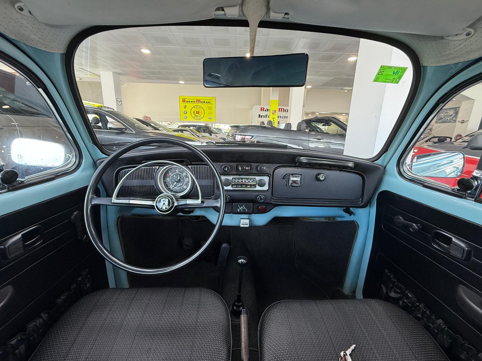 VOLKSWAGEN Escarabajo 