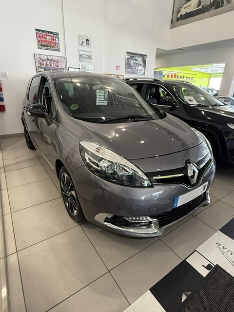 RENAULT SCENIC BOSE ENERGY 