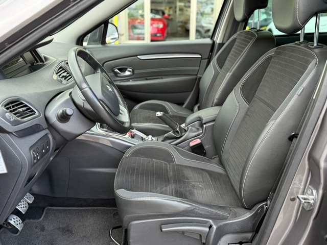 RENAULT SCENIC 1.5DCI 