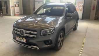 MERCEDES-BENZ GLB