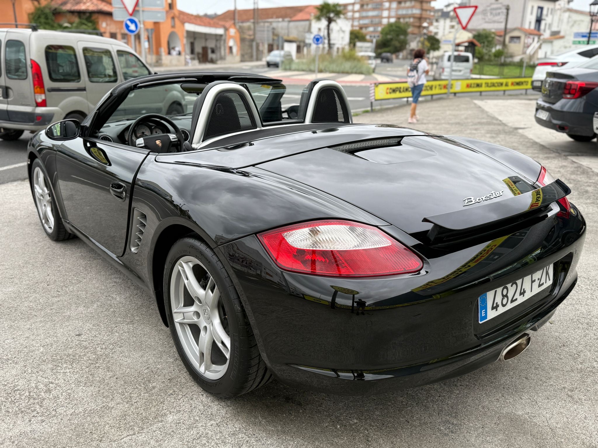 PORSCHE BOXTER