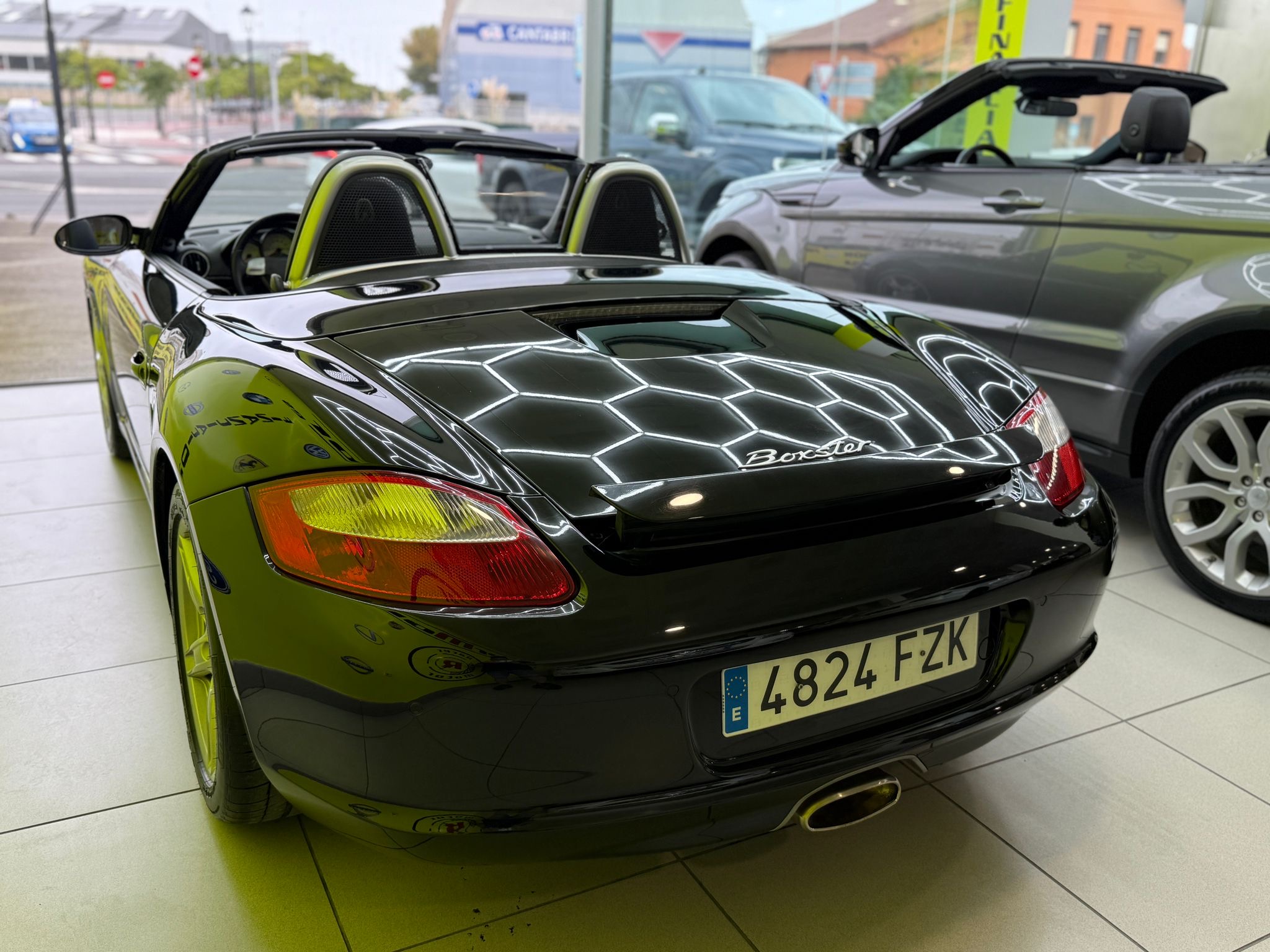 PORSCHE BOXTER