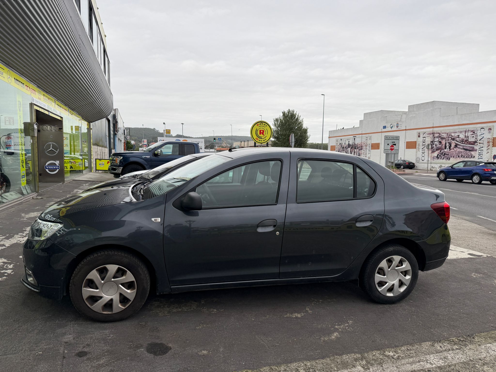 DACIA logan