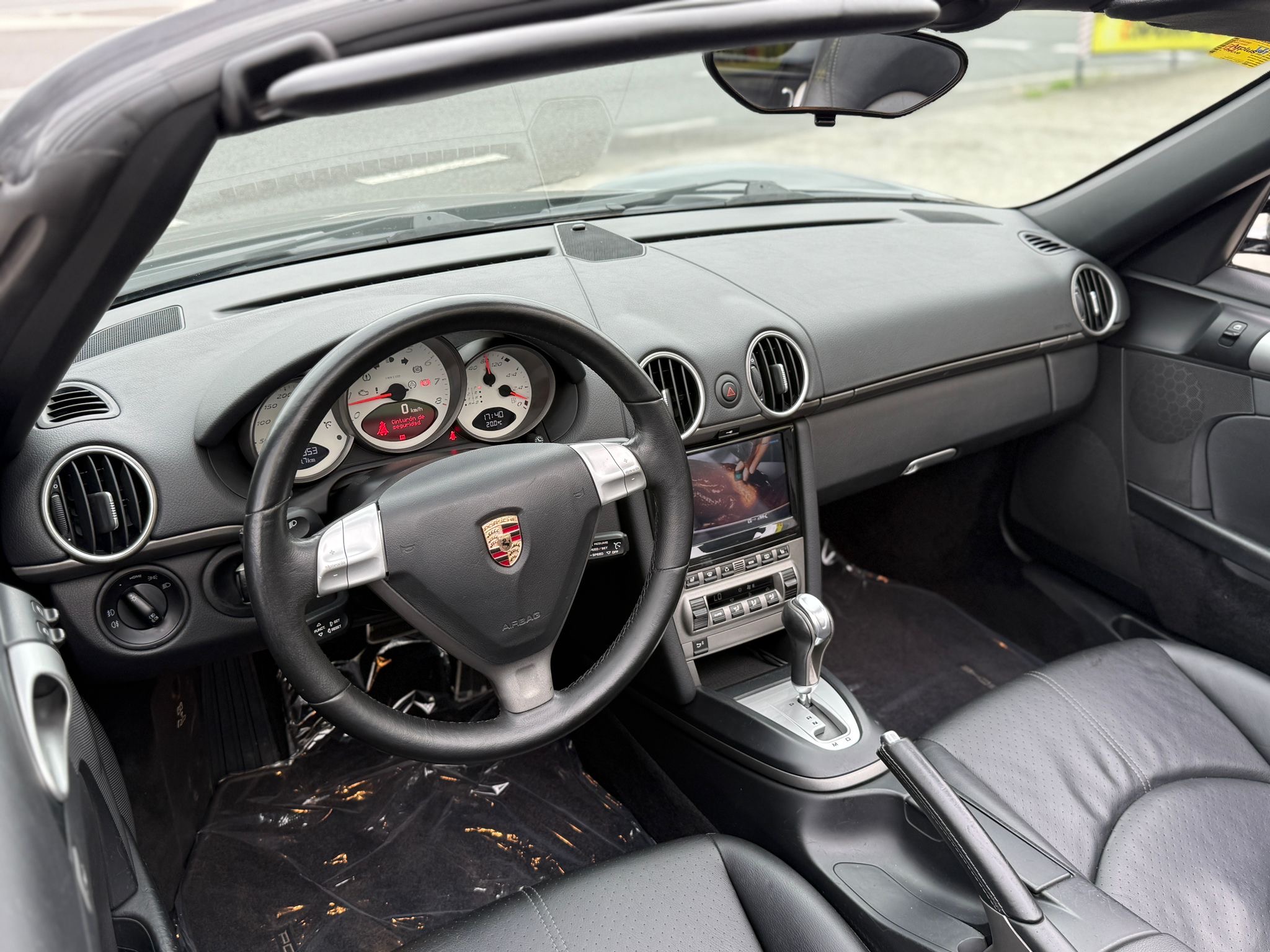 PORSCHE BOXTER
