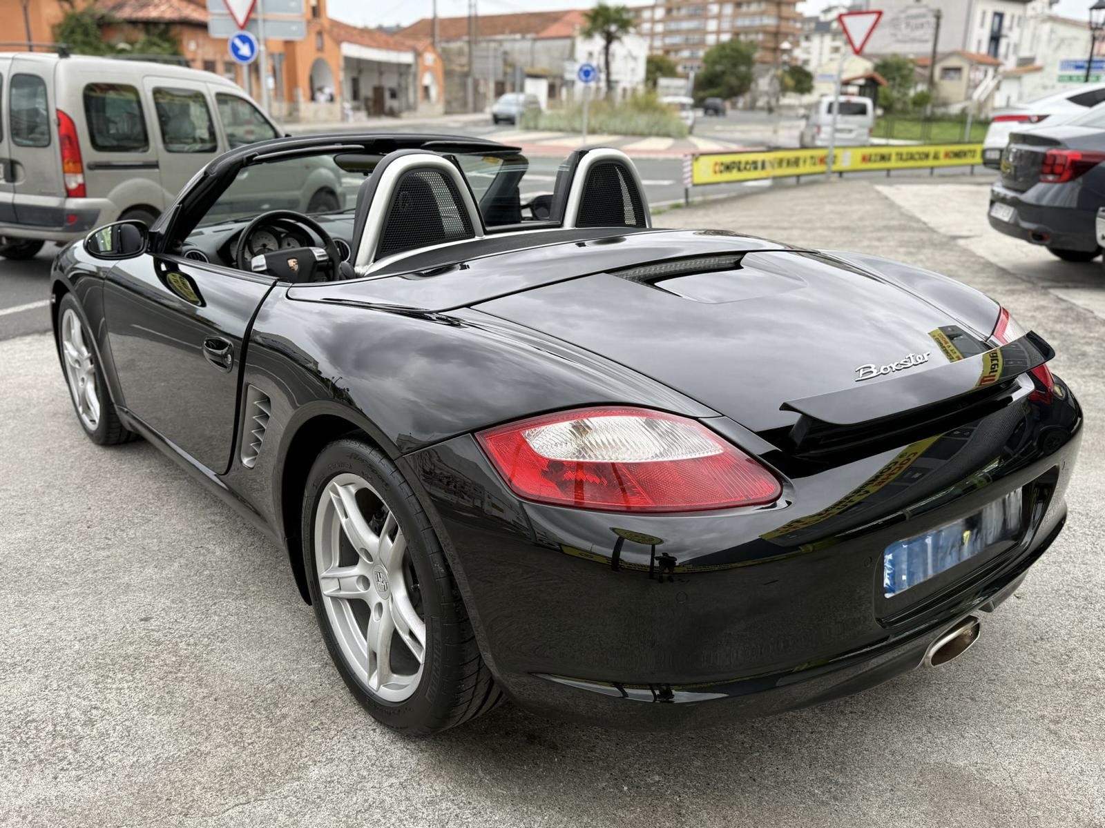 PORSCHE BOXSTER 2.7 