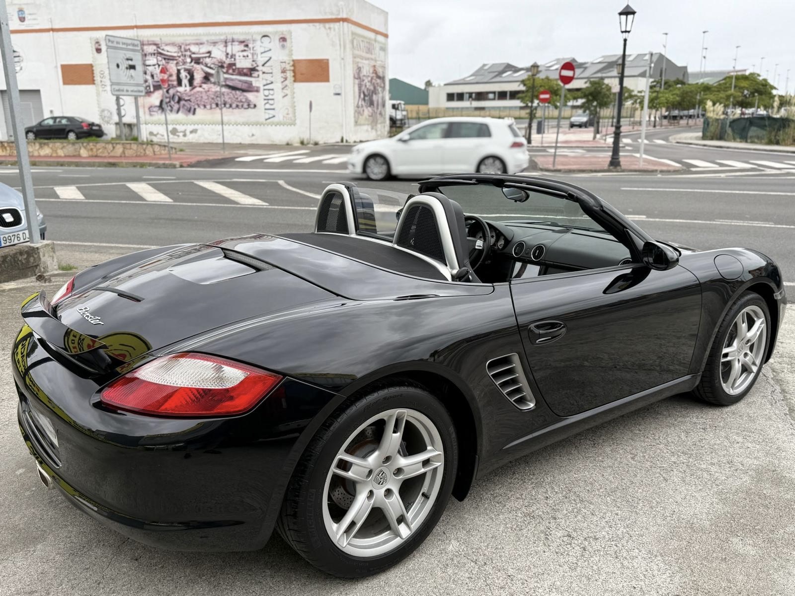 PORSCHE BOXSTER 2.7 