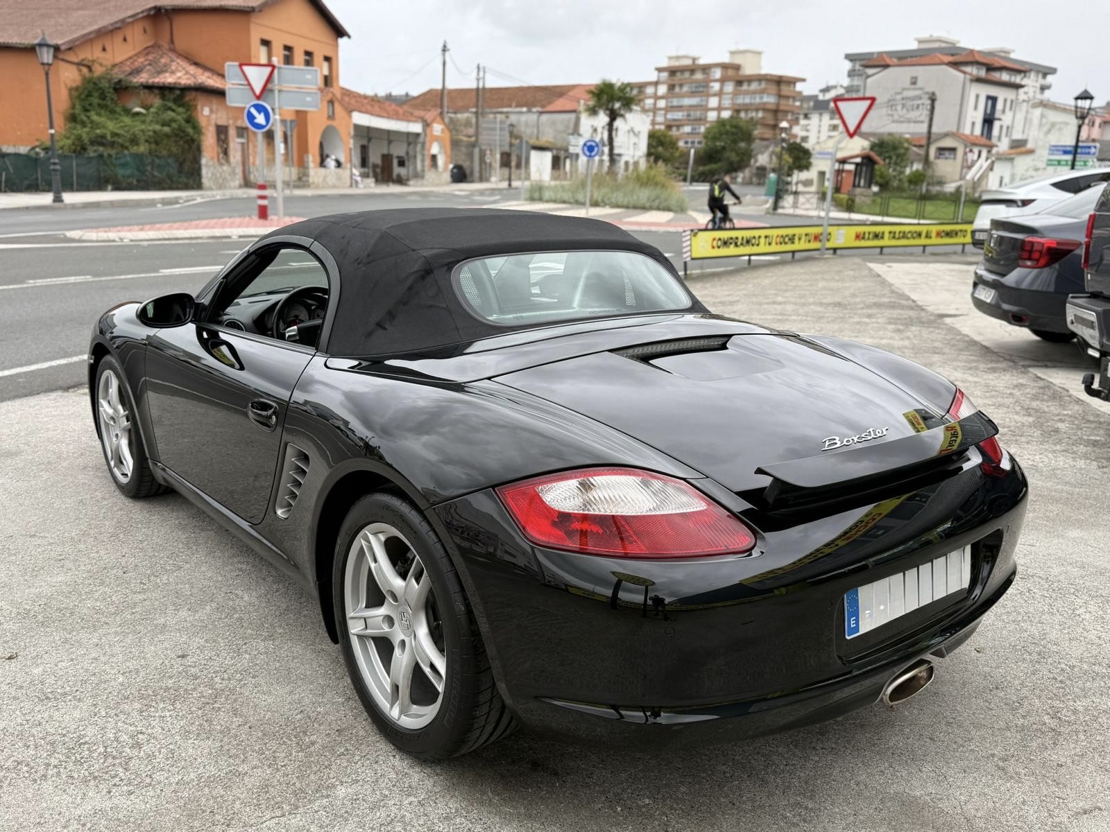 PORSCHE BOXSTER 2.7 