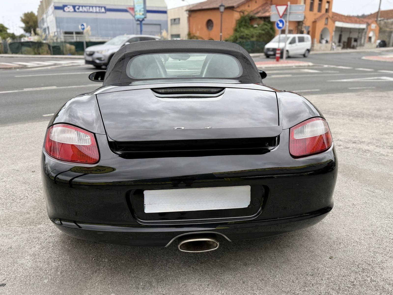 PORSCHE BOXSTER 2.7 