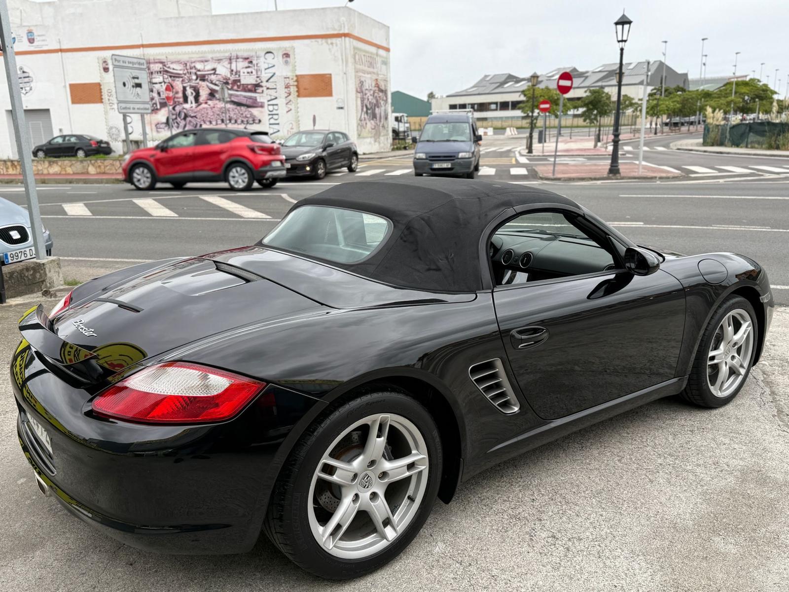 PORSCHE BOXSTER 2.7 