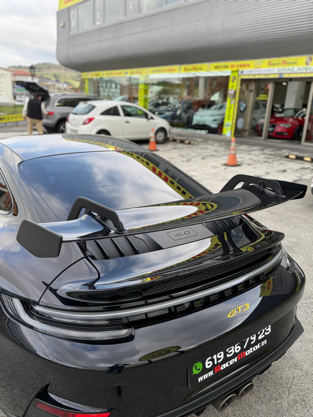 PORSCHE 911 GT3