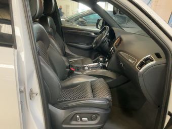 AUDI SQ5 PLUS