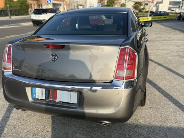 LANCIA THEMA 3.0 MULTIJET