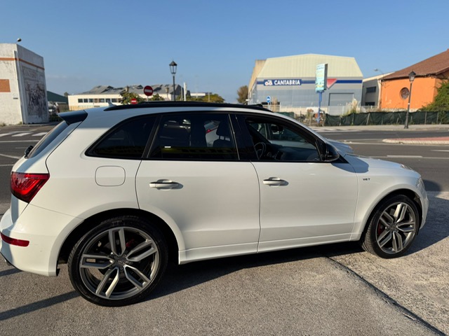 AUDI SQ5 PLUS