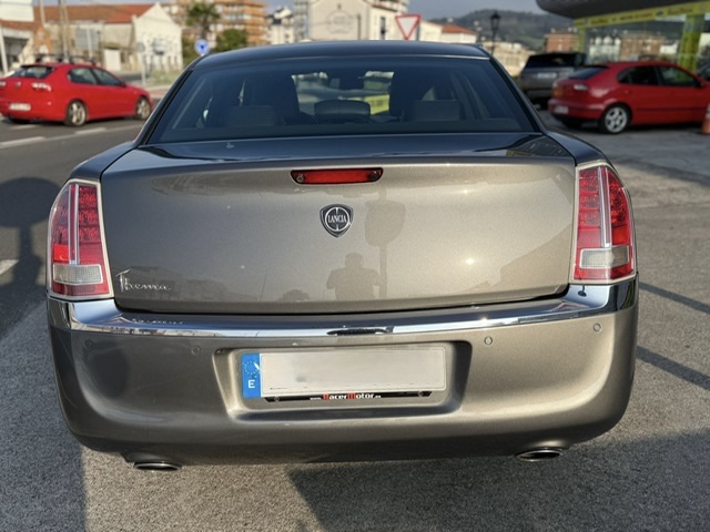 LANCIA THEMA 3.0 MULTIJET