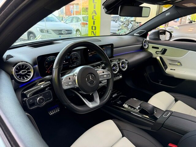 MERCEDES-BENZ Clase A AMG LINE