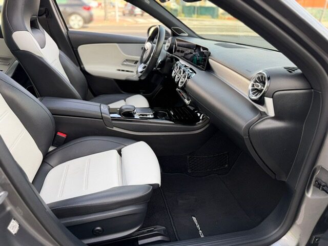 MERCEDES-BENZ Clase A AMG LINE