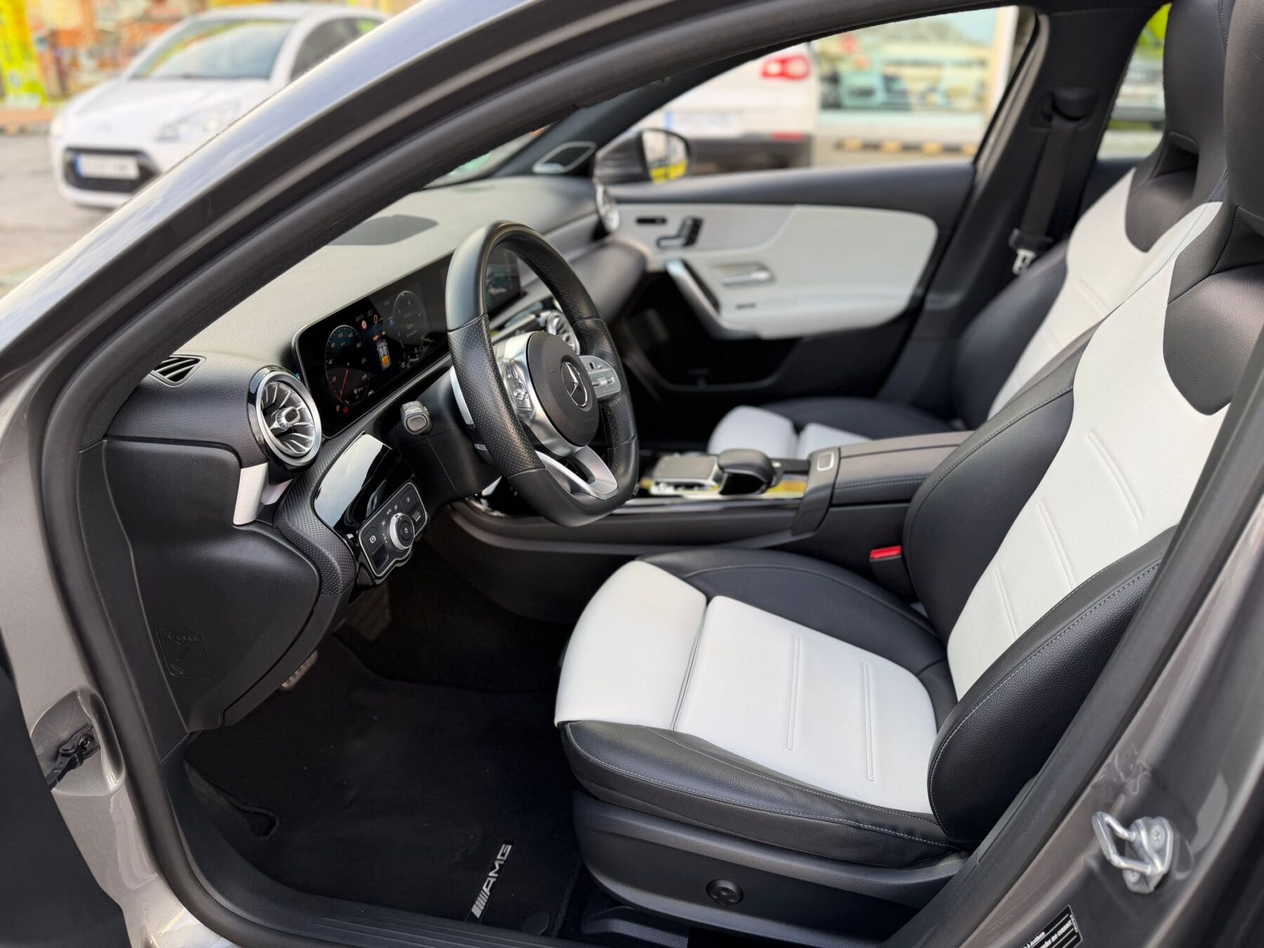 MERCEDES-BENZ Clase A AMG LINE