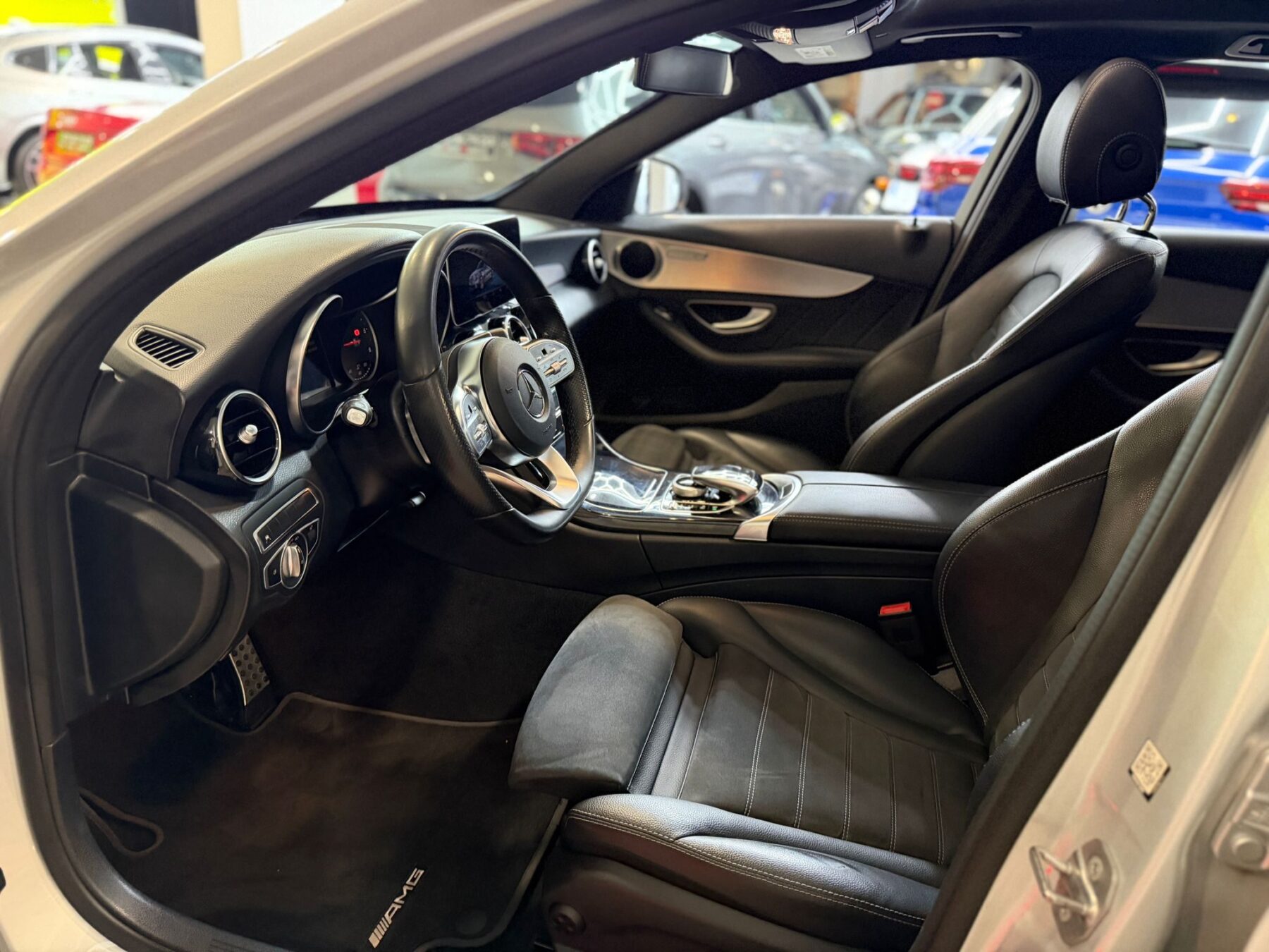 MERCEDES-BENZ Clase C 220 D AMG Line