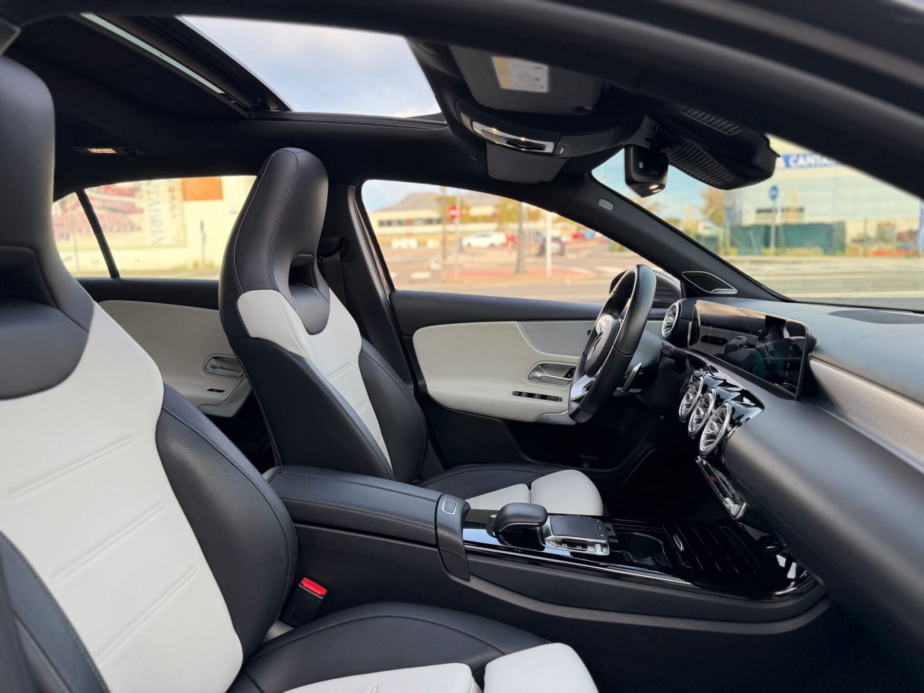 MERCEDES-BENZ Clase A AMG LINE