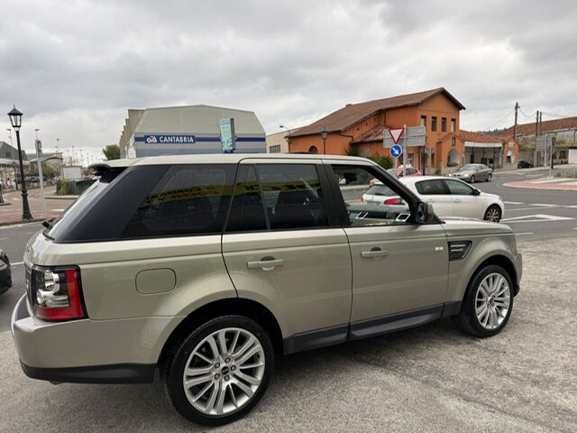 LAND-ROVER RANGE ROVER SPORT 3.0SDV6 HSE