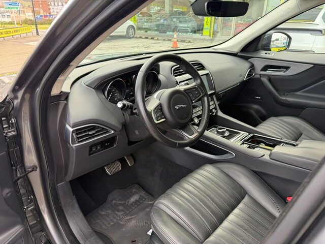 JAGUAR F-PACE F-PACE