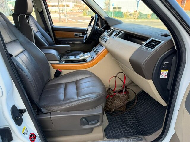 LAND-ROVER RANGE ROVER SPORT