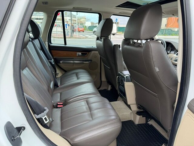 LAND-ROVER RANGE ROVER SPORT